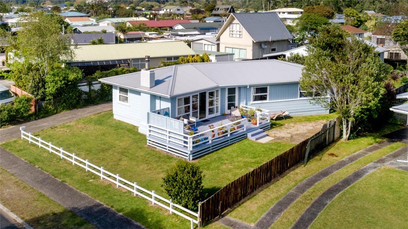 225A Chartwell Avenue, Whangamata, Whangamata - Carousel 1