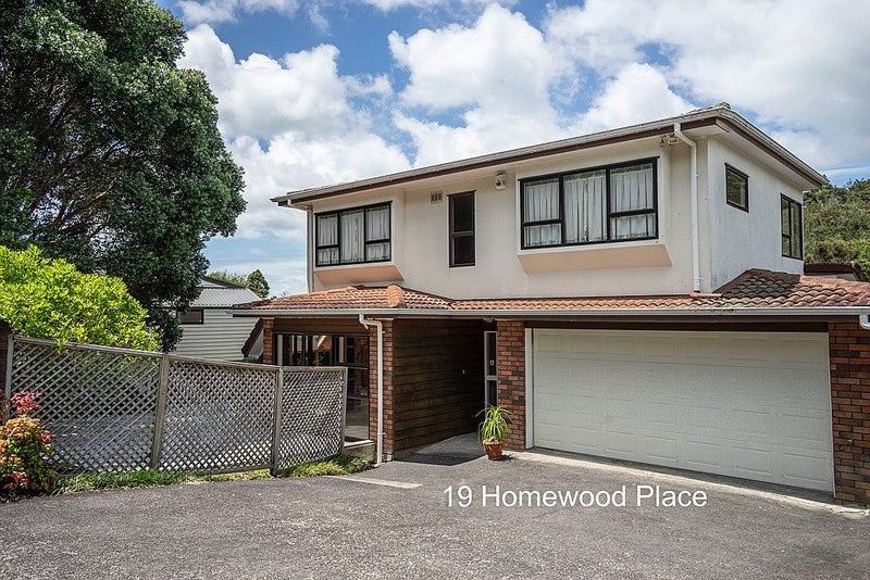 17 Homewood Place, Chatswood, Auckland - Carousel 1