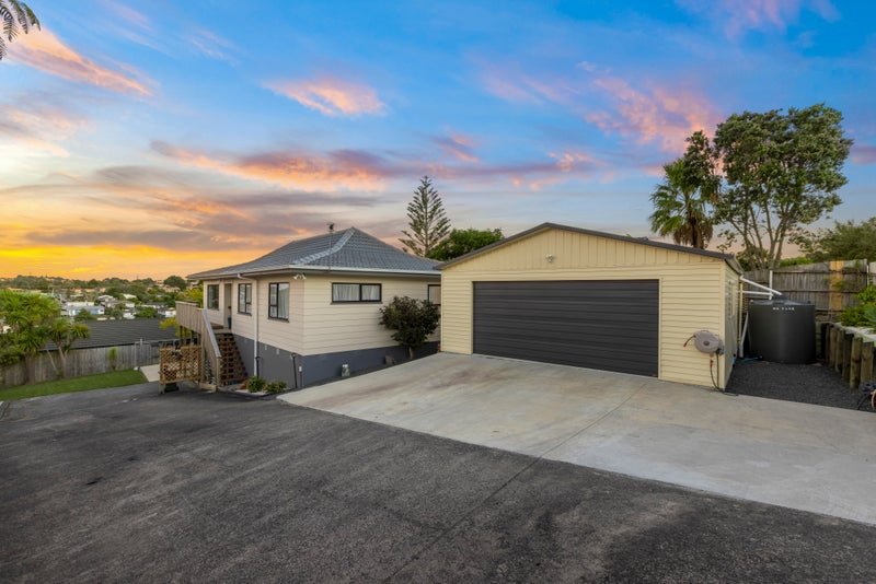 52 Solar Road, Glen Eden, Auckland - Carousel 2