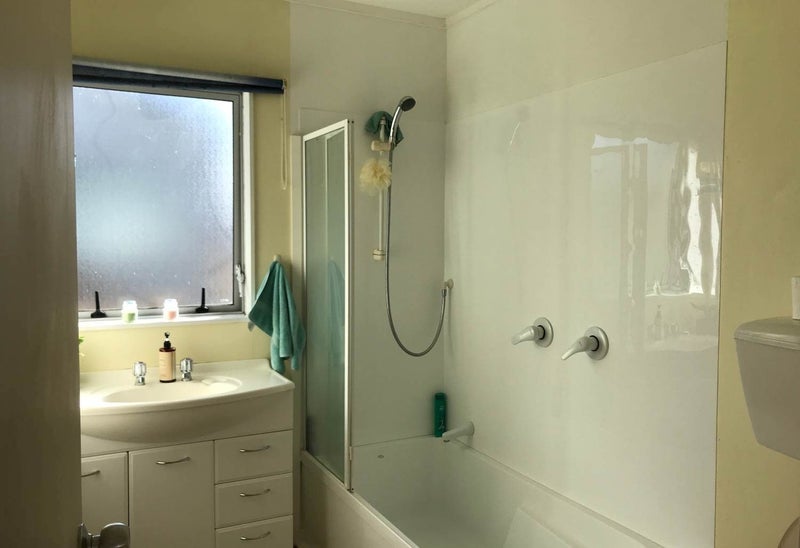 81 Sunderlands Road, Half Moon Bay, Auckland - Carousel 7