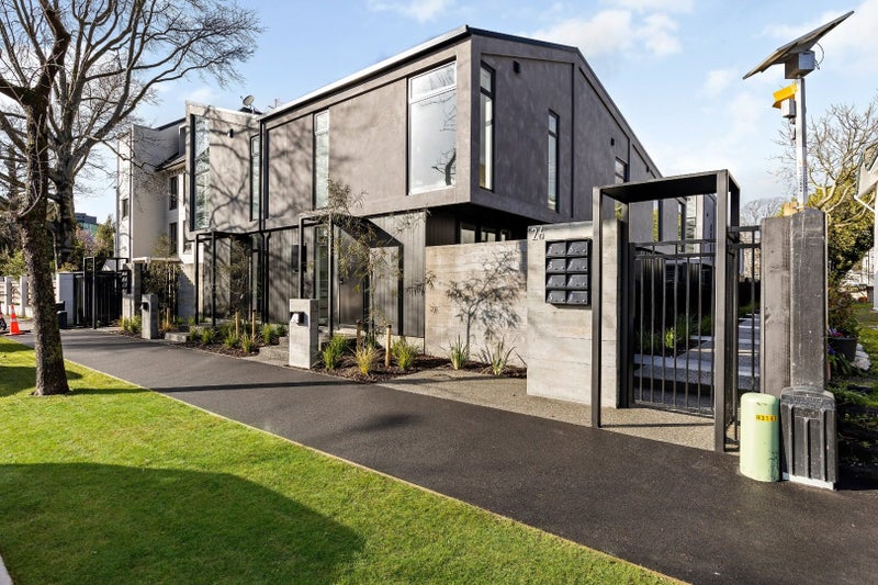 8/26 Cashel Street, Christchurch Central, Christchurch - Carousel 1