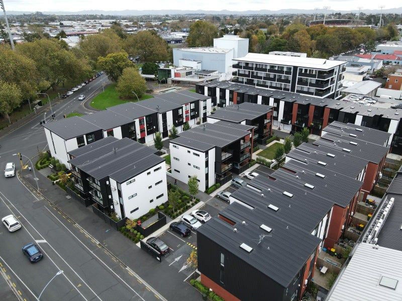 209/182 London Street, Hamilton Central, Hamilton - Carousel 2