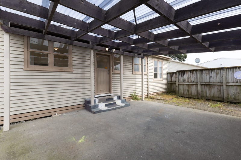 34 Ngaire Street, Longburn, Palmerston North - Carousel 2