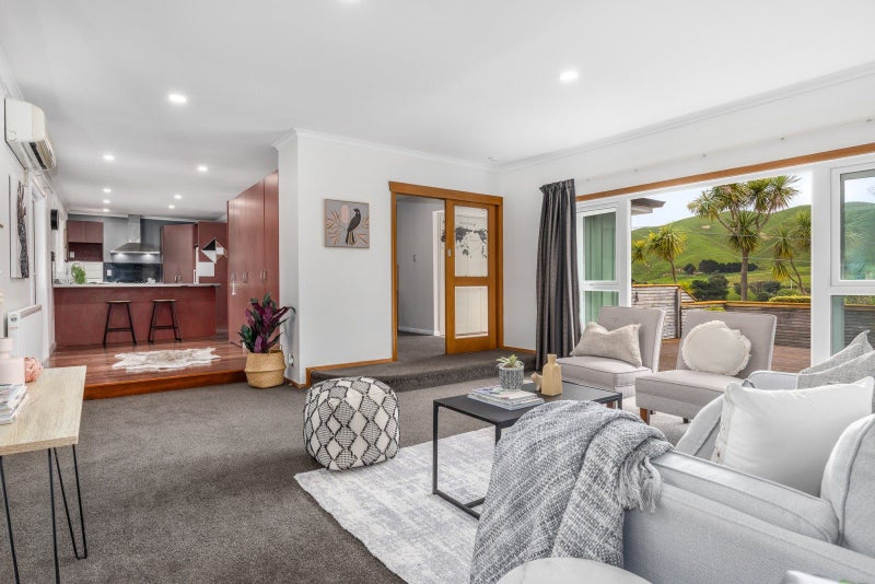 15 Elizabeth Street, Pukerua Bay, Porirua - Carousel 2