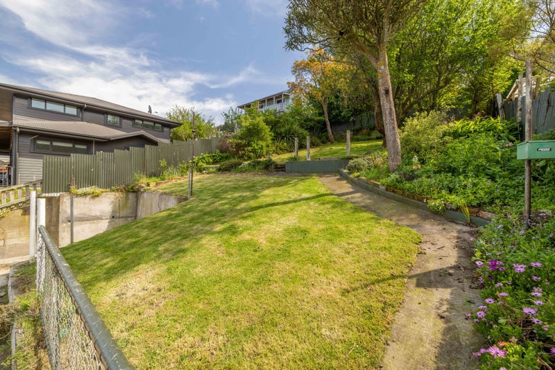 4 Coleridge Terrace, Lyttelton, Lyttelton - Carousel 2
