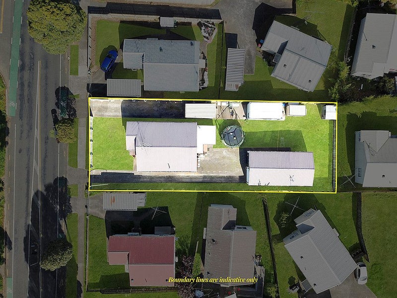 60 Point England Road, Point England, Auckland - Carousel 2