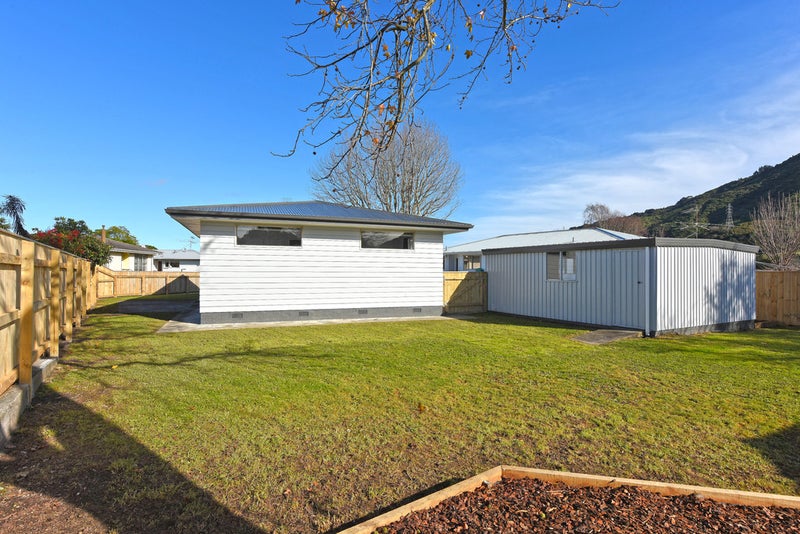 23 Harvard Grove, Totara Park, Upper Hutt - Carousel 17