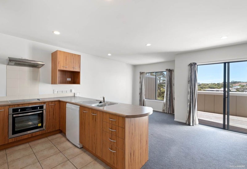 11/17 Georgia Terrace, Albany, Auckland - Carousel 2