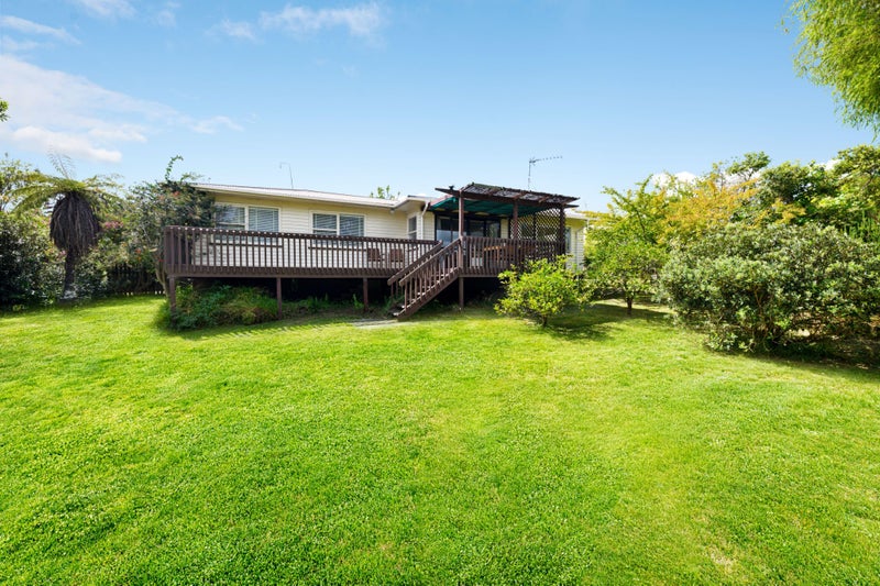 9 Kaikoura Street, Henderson, Auckland - Carousel 2