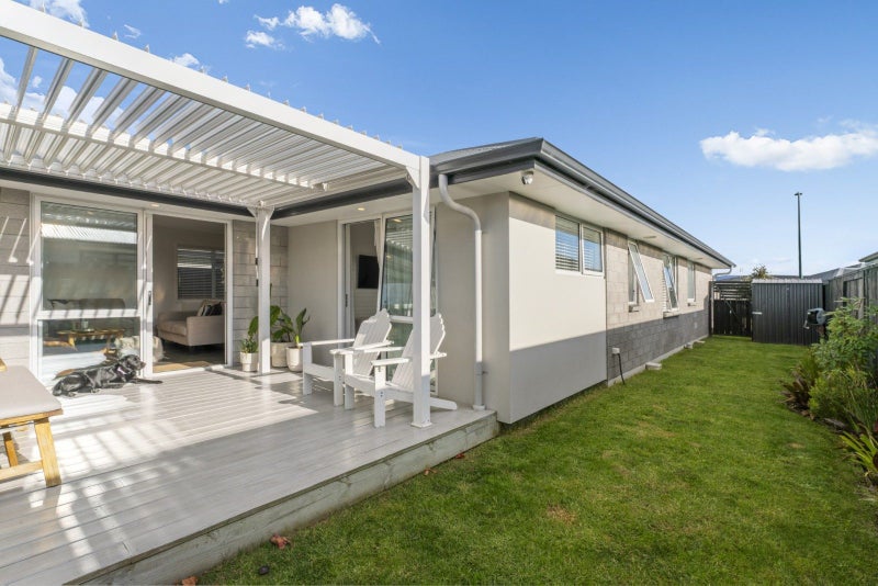 19 Silver Fern Lane, Papamoa - Carousel 15