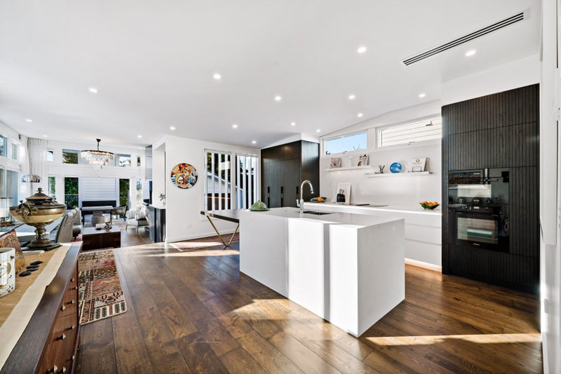 17 Pompallier Terrace, Ponsonby, Auckland - Carousel 2