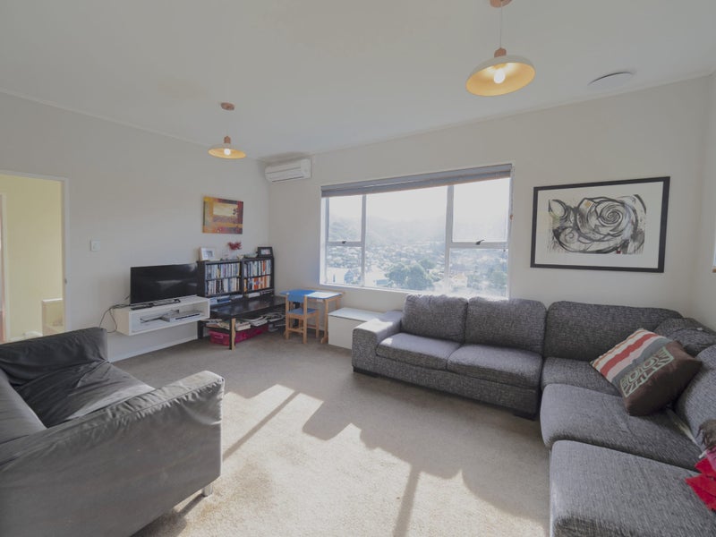 1 Ellora Street, Ngaio, Wellington - Carousel 2