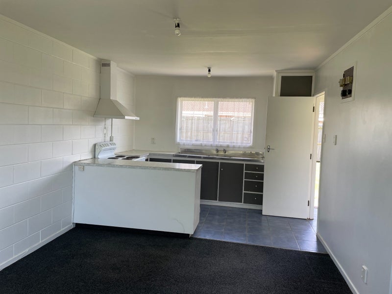 2/87 Nikau Road, Otahuhu, Auckland - Carousel 2