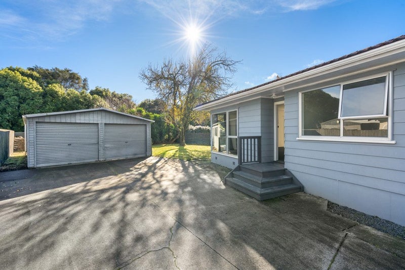 35 Purcell Place, Melville, Hamilton - Carousel 1