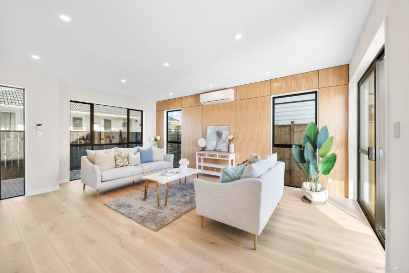 3/19 Edwards Avenue, Henderson, Auckland - Carousel 2
