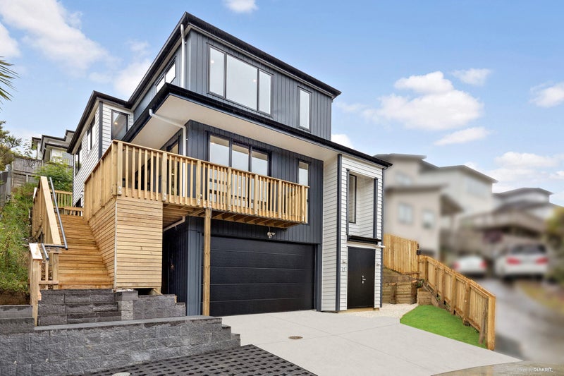 84 Kaipatiki Road, Glenfield, Auckland - Carousel 1