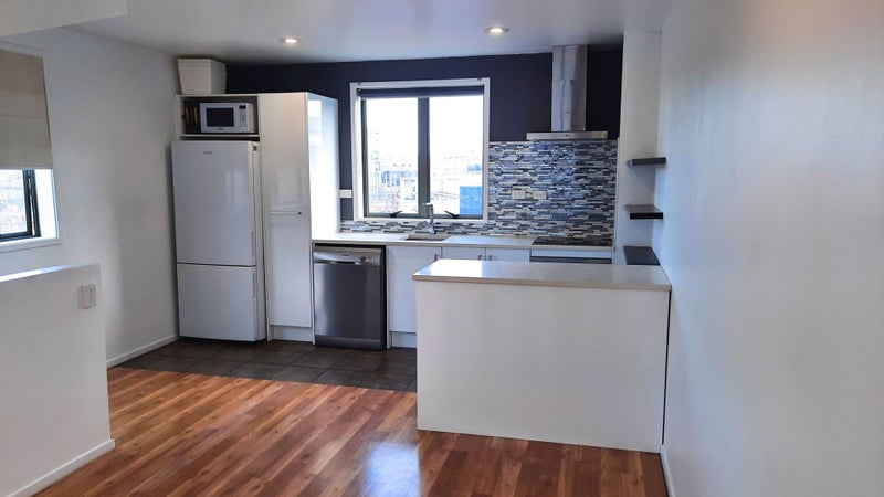 8/10 Ruru Street, Eden Terrace, Auckland - Carousel 1