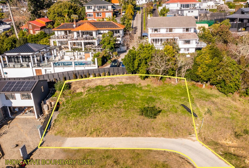 12/42 Codrington Crescent, Mission Bay, Auckland - Carousel 1