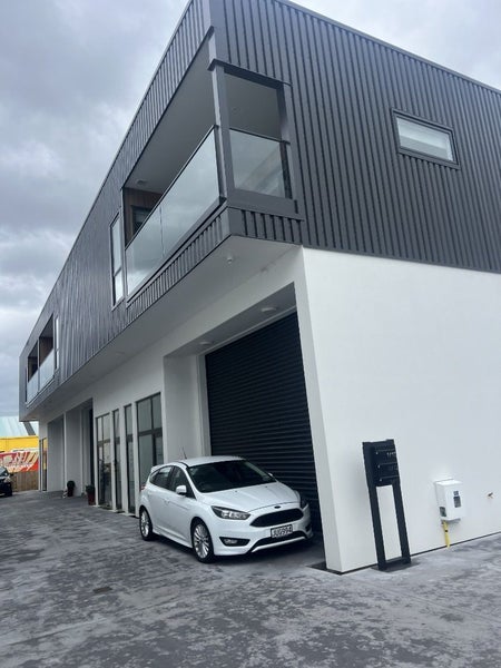 1/13 Commerce Street, Frankton, Hamilton - Carousel 1