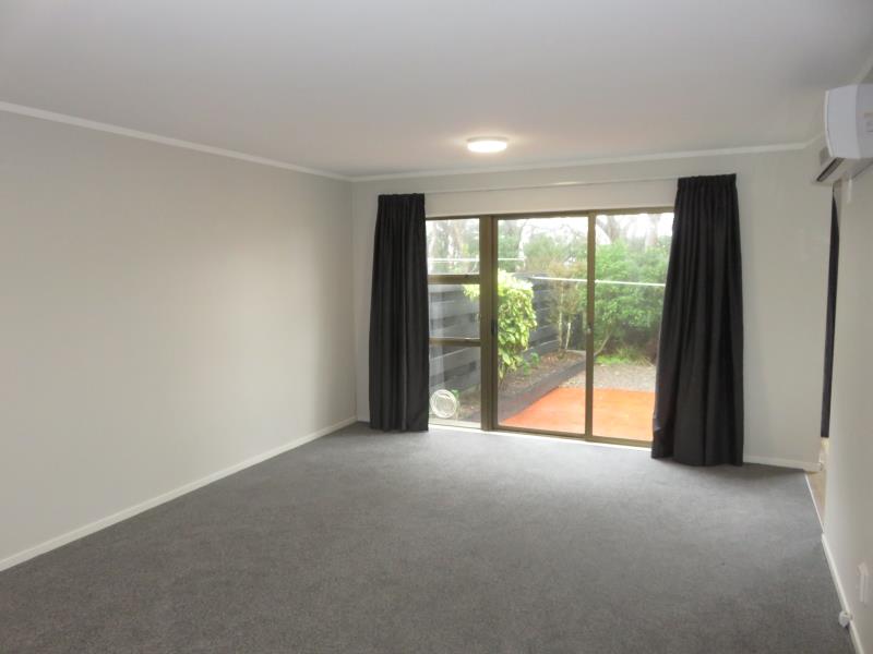 10A Te Kiteroa Grove, Churton Park, Wellington - Carousel 1