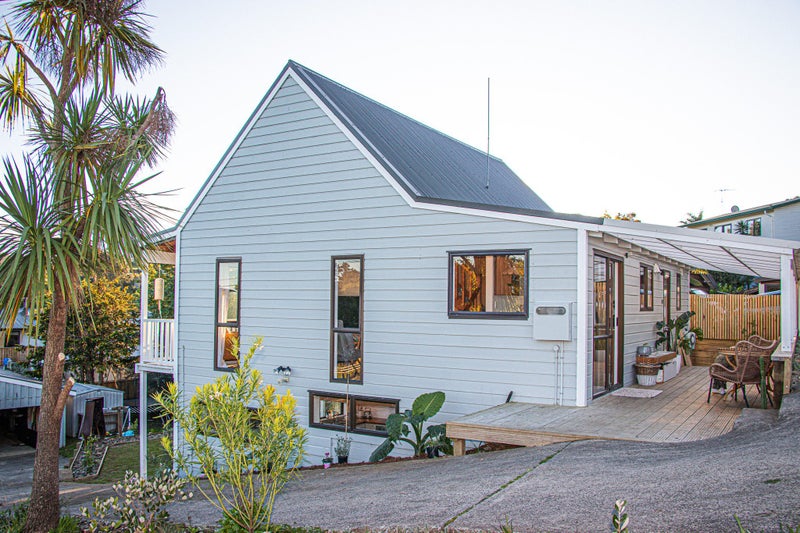 13A East Street, Raglan, Raglan - Carousel 2