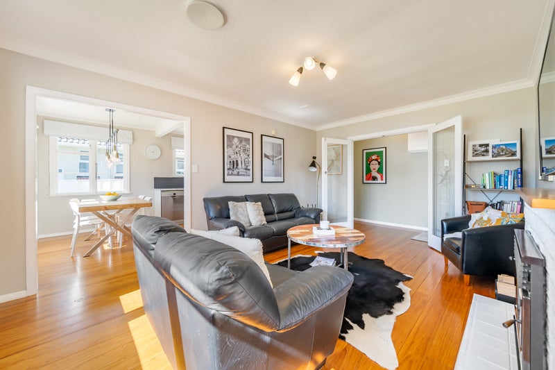 4 Courtenay Road, Heretaunga, Upper Hutt - Carousel 2