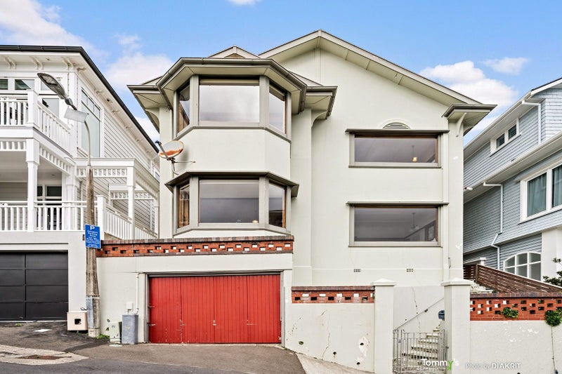 46 Mcfarlane Street, Mount Victoria, Wellington - Carousel 1