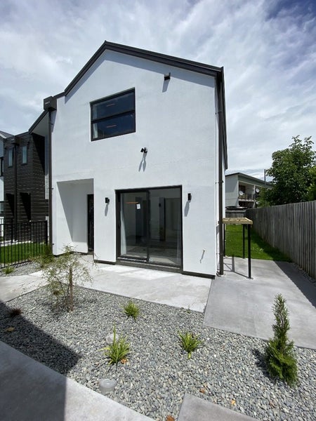 21/15 Bunyan Street, Waltham, Christchurch - Carousel 1