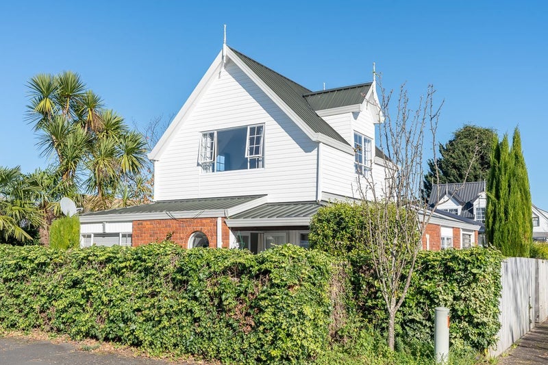 1/173 Nixon Street, Hamilton East, Hamilton - Carousel 1