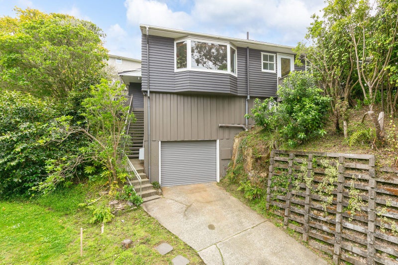 12 Goddard Grove, Churton Park, Wellington - Carousel 21