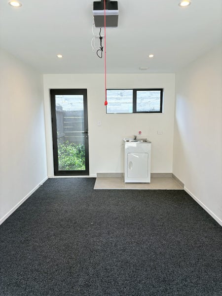 20B Gilliam Street, New Lynn, Auckland - Carousel 15