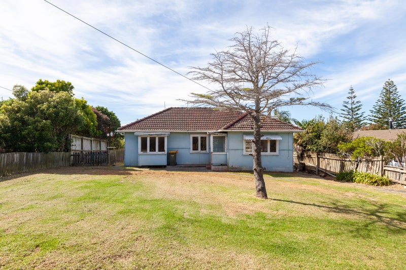 27 Hauraki Road, Warkworth - Carousel 2