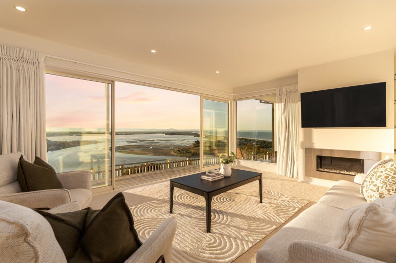 41 Kinsey Terrace, Clifton, Christchurch - Carousel 2