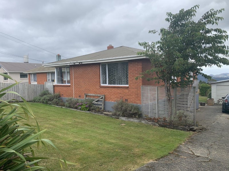 48 Saunders Street, Brockville, Dunedin - Carousel 1