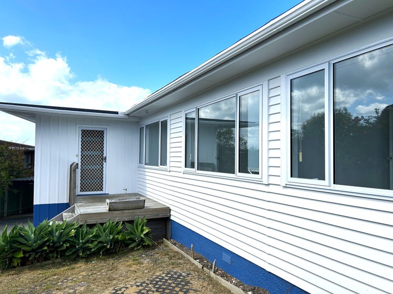 772 Whangaparaoa Road, Manly, Whangaparaoa - Carousel 9