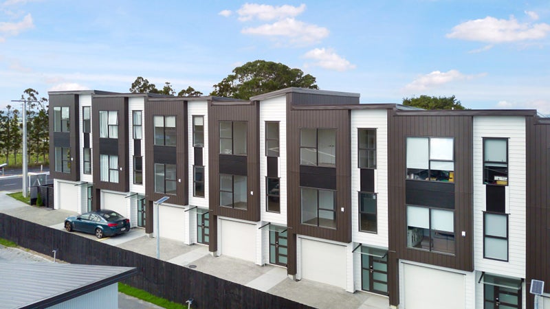 4/107 Hobsonville Road, West Harbour, Auckland - Carousel 27