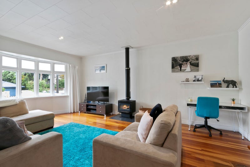 46 Heretaunga Street, Petone, Lower Hutt - Carousel 2