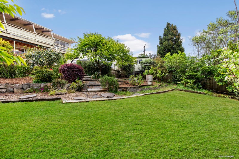 58 Hammond Avenue, Hatfields Beach, Orewa - Carousel 1