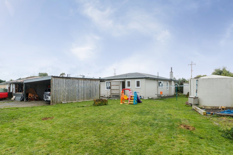 1287 Rangitikei Line, Newbury - Carousel 16