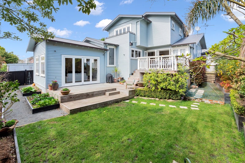 12 Milton Road, Mount Eden, Auckland - Carousel 1