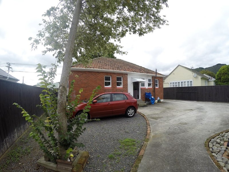 94 Waddington Drive, Naenae, Lower Hutt - Carousel 2