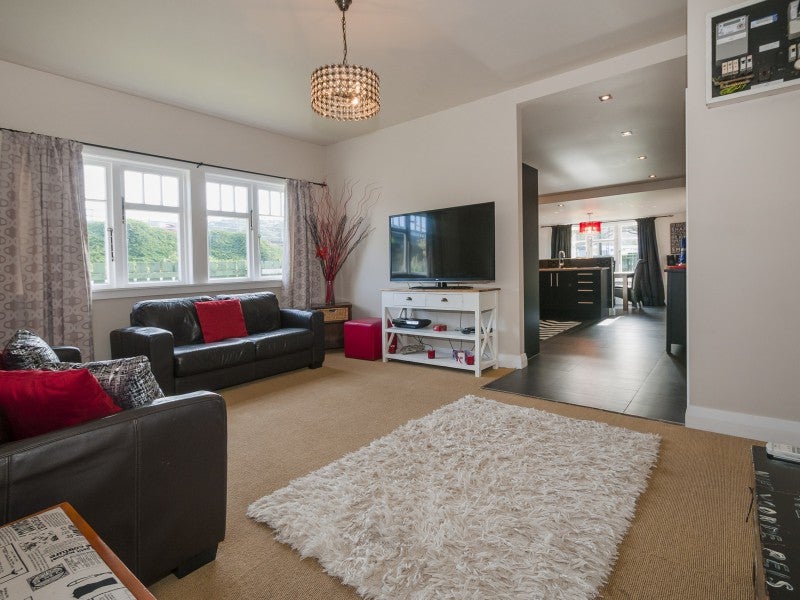 39 Wakefield Street, Alicetown, Lower Hutt - Carousel 2