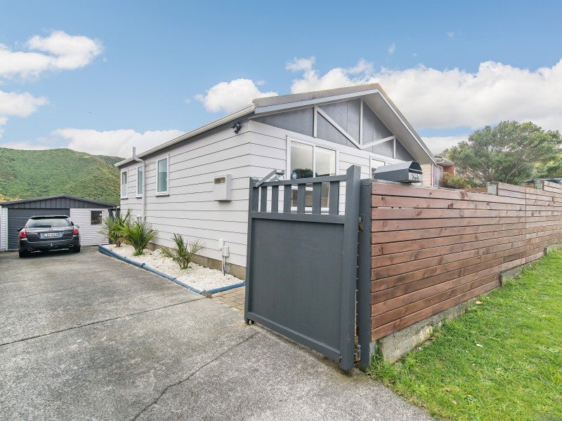 262 Mitchell Street, Brooklyn, Wellington - Carousel 12