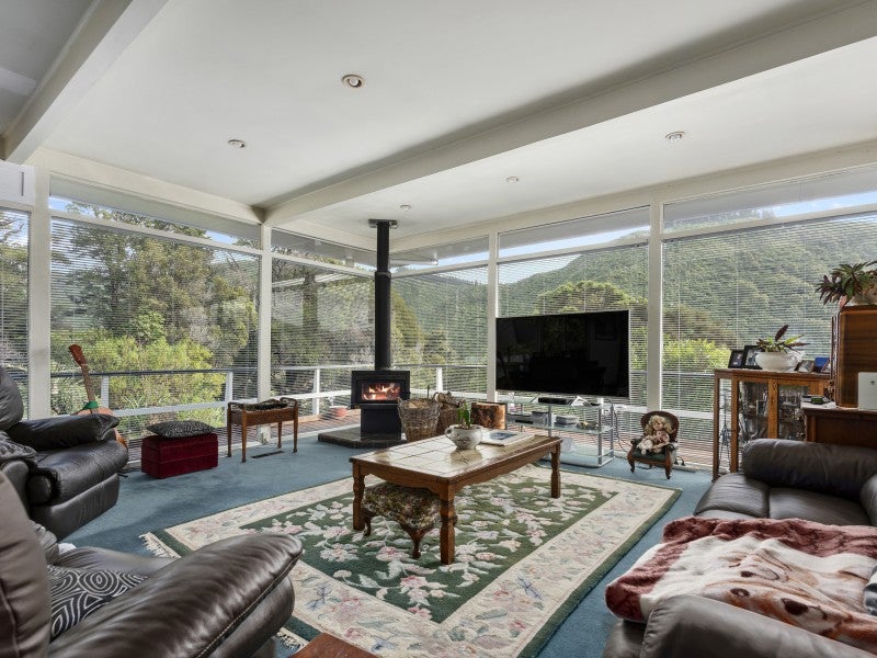 6A Birch Terrace, Birchville, Upper Hutt - Carousel 1