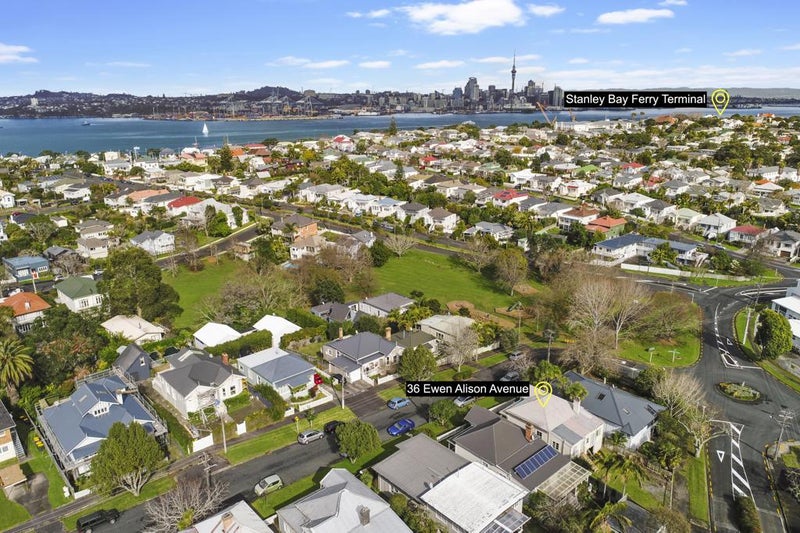 36 Ewen Alison Avenue, Devonport, Auckland - Carousel 23