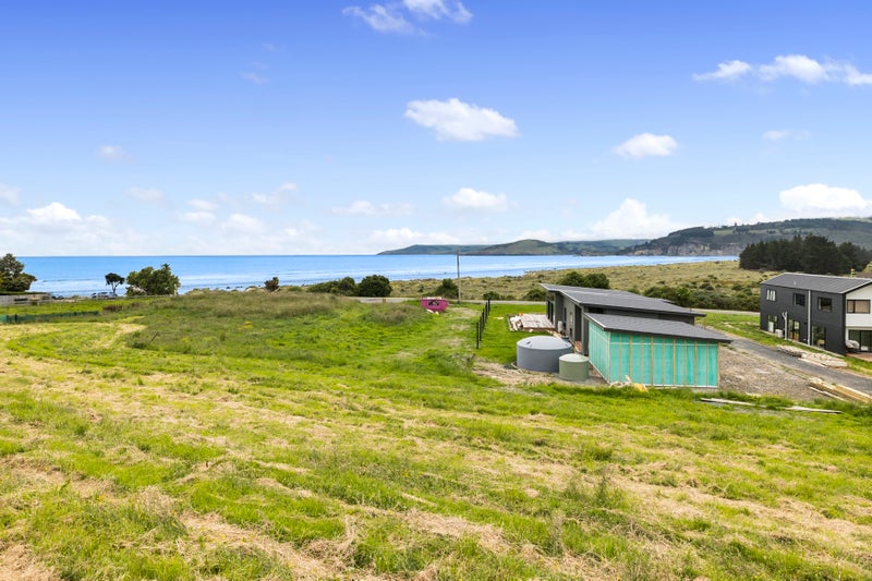 19C Esplanade, Warrington, Waikouaiti - Carousel 1