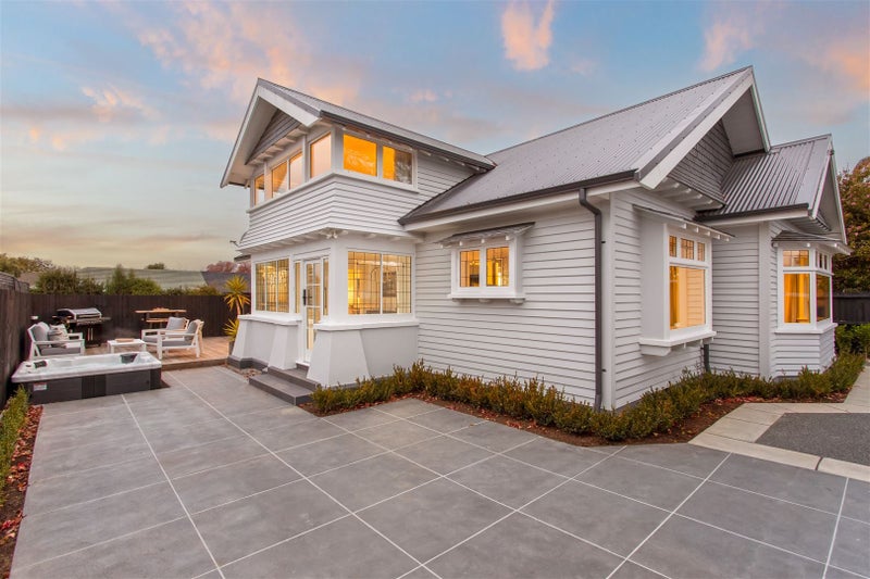 102 Idris Road, Bryndwr, Christchurch - Carousel 2