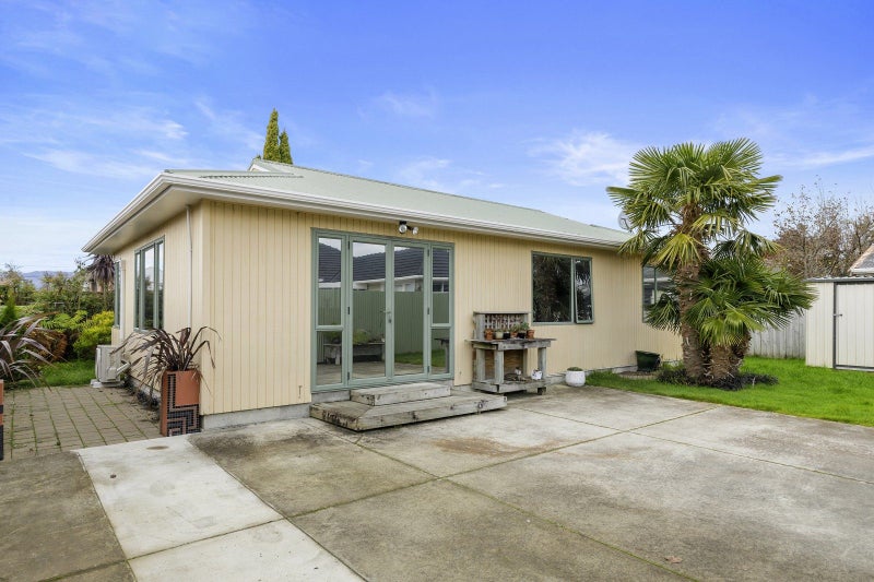 5A Massey Street, Elderslea, Upper Hutt - Carousel 2