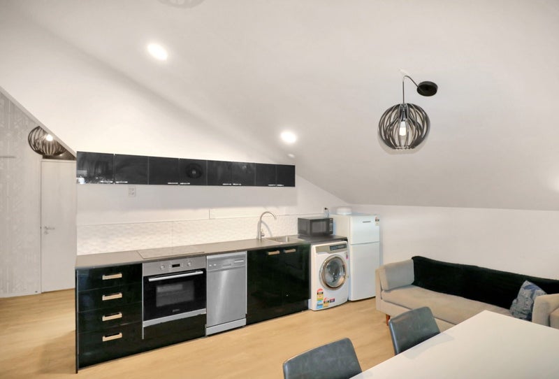 13/14 Alpha Street, Te Aro, Wellington - Carousel 1