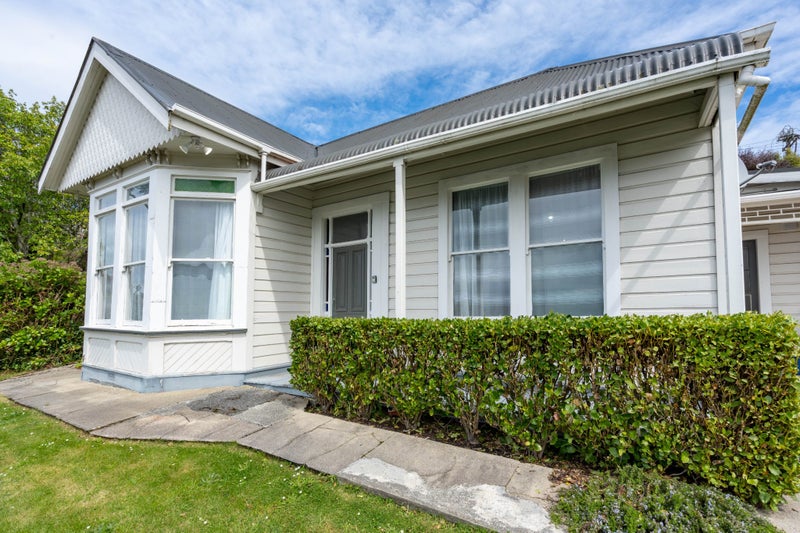 11 Murray Street, Caversham, Dunedin - Carousel 1
